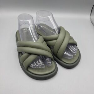 SHOE THE BEAR Sandals Womens 38 Green Leather Slides Flats Summer Beach
